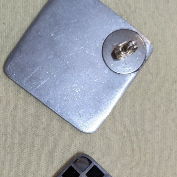 Vintage Black Square Mod Earrings With Mother Of Pearl Accents - Picture 5 of 5